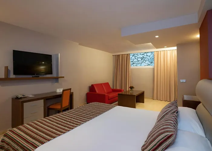 Ms Aguamarina Costa Del Sol 4* Торремолинос