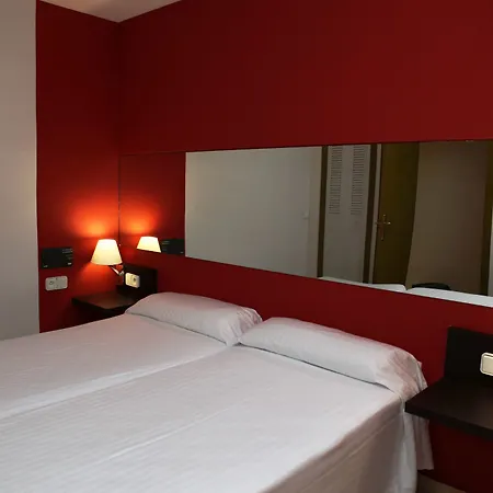 Ms Aguamarina 4*